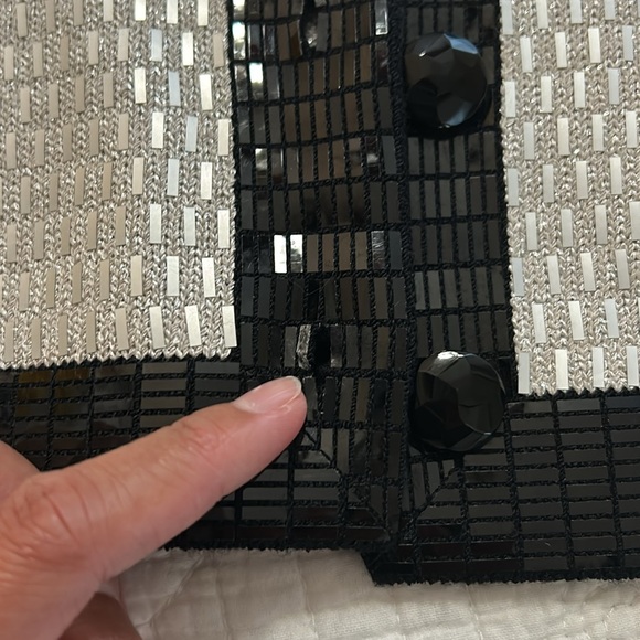 St. John Evening by Marie Gray Size 2 - Picture 4 of 11